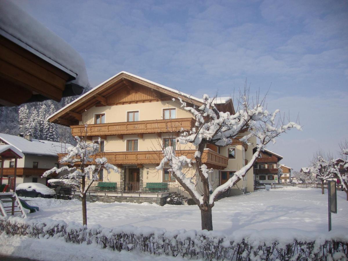 Appartements Schwoagerhof Fuegen Exterior photo